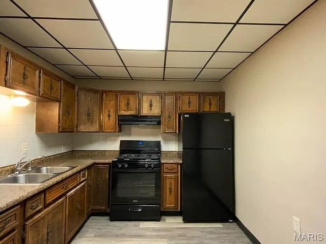 517 Mascoutah Avenue, Belleville, IL 62220