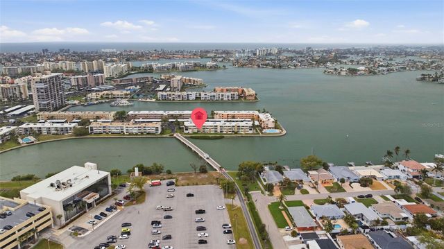7465 BAY ISLAND DRIVE S 112, South Pasadena, FL 33707
