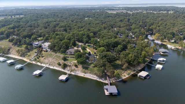 2666 Shasten Street, Grove, OK 74344