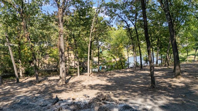 2666 Shasten Street, Grove, OK 74344