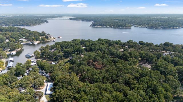 2666 Shasten Street, Grove, OK 74344