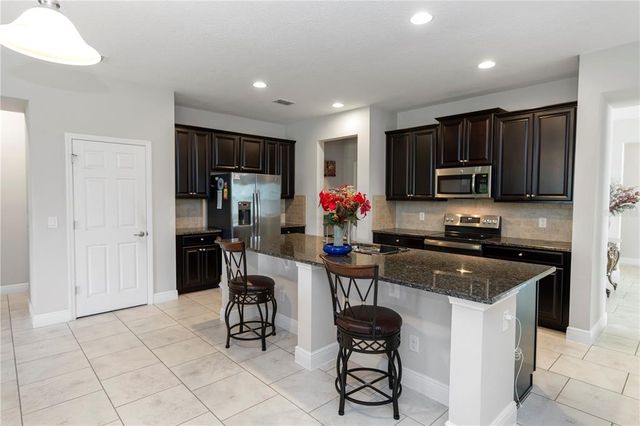 1431 LEITRIM LOOP, Apopka, FL 32703