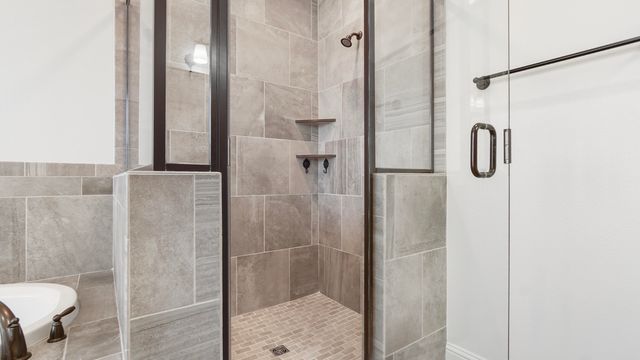 629 Meadow Lake Drive, Freeport, FL 32439