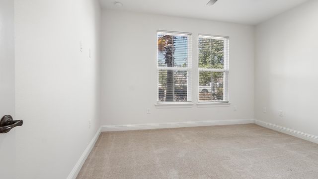 629 Meadow Lake Drive, Freeport, FL 32439