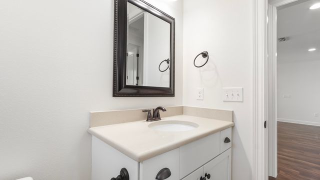 629 Meadow Lake Drive, Freeport, FL 32439