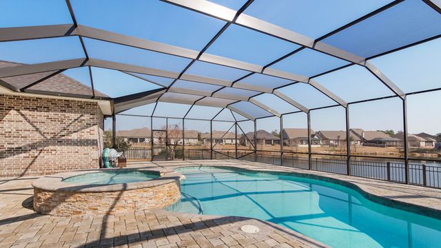 629 Meadow Lake Drive, Freeport, FL 32439