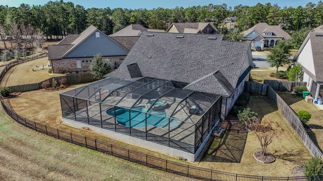 629 Meadow Lake Drive, Freeport, FL 32439