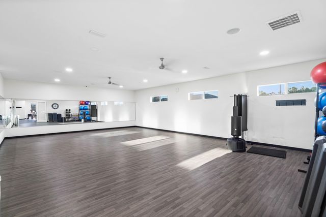 629 Meadow Lake Drive, Freeport, FL 32439