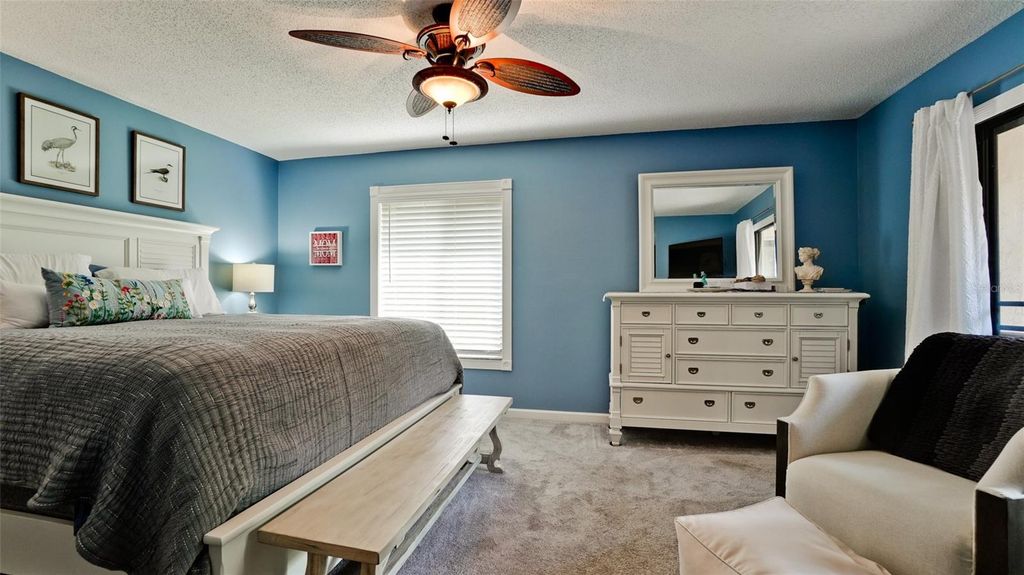 Image 30 of property listing at 2407 QUAIL COURT, Bradenton, FL 34209