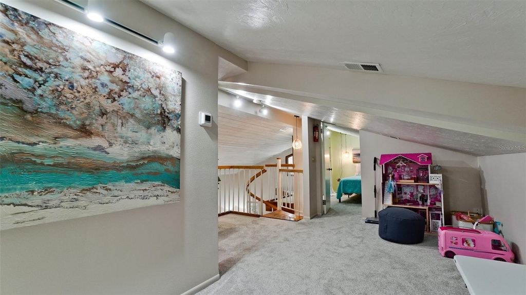 Image 39 of property listing at 2407 QUAIL COURT, Bradenton, FL 34209