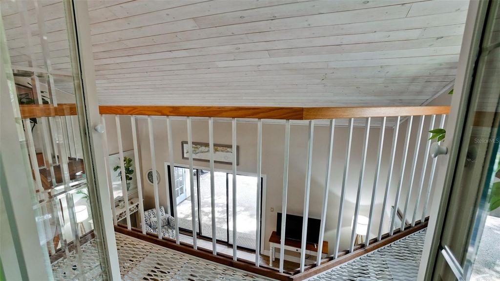 Image 47 of property listing at 2407 QUAIL COURT, Bradenton, FL 34209