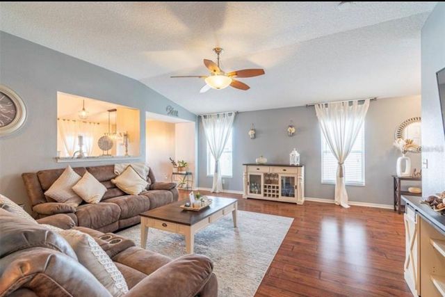 10920 SUBTLE TRAIL DRIVE, Riverview, FL 33579