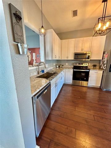 10920 SUBTLE TRAIL DRIVE, Riverview, FL 33579