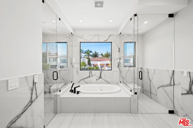 213 N Palm Drive, Beverly Hills, CA 90210