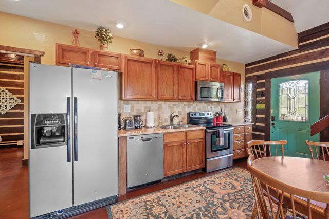 28525 Paradise Manor DR, Marble Falls, TX 78654