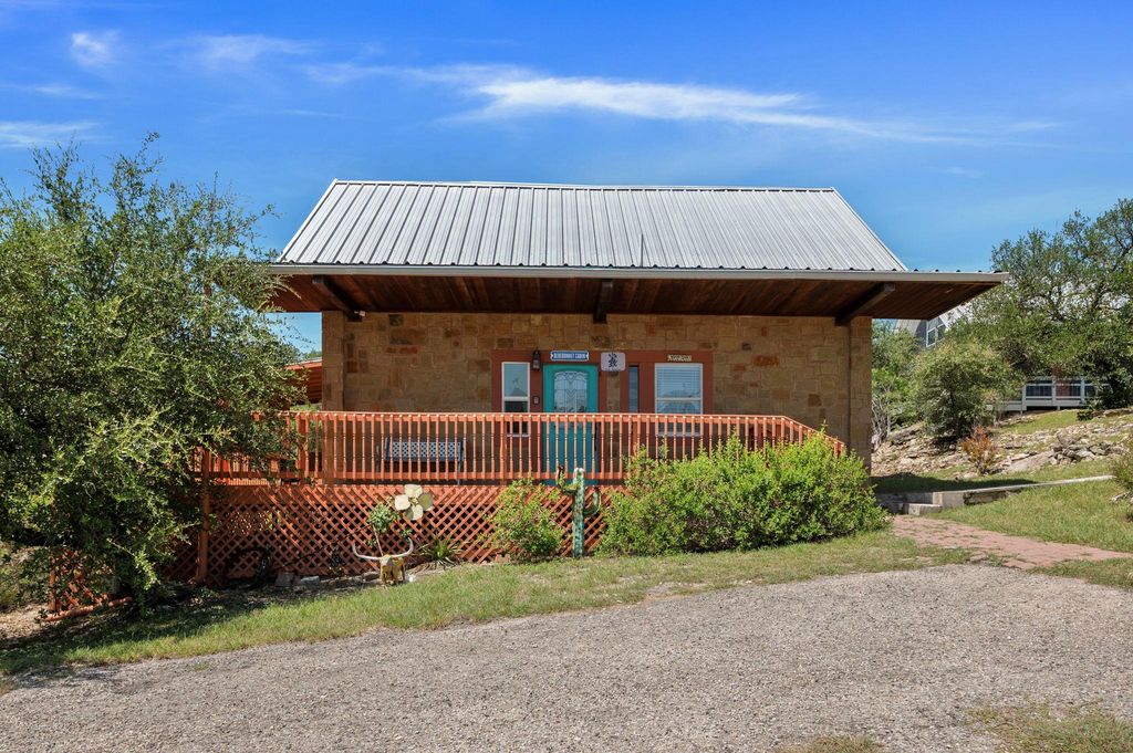 28525 Paradise Manor DR, Marble Falls, TX 78654
