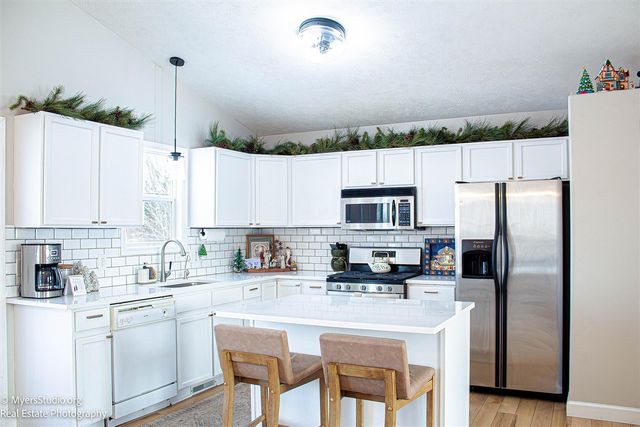 14745 Field Court, Cedar Springs, MI 49319