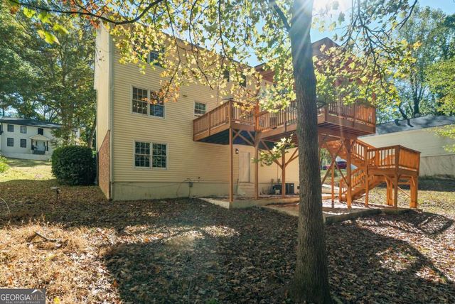 1559 Fieldgreen Overlook, Stone Mountain, GA 30088