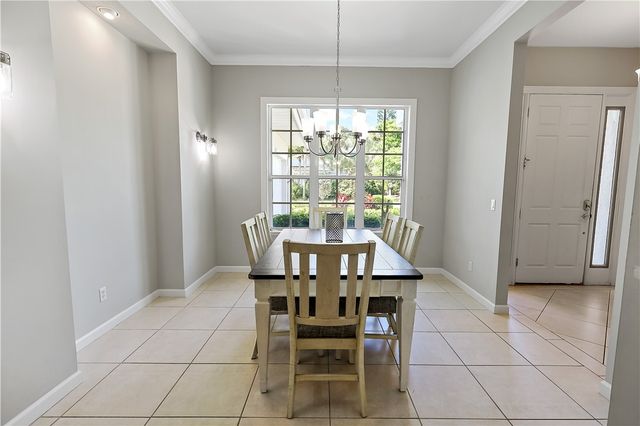 2038 Ocean Ridge Circle, Vero Beach, FL 32963