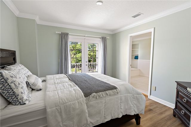 2038 Ocean Ridge Circle, Vero Beach, FL 32963