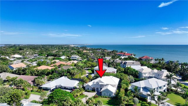 2038 Ocean Ridge Circle, Vero Beach, FL 32963