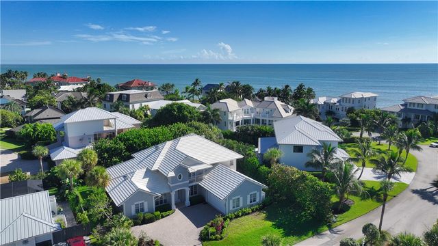 2038 Ocean Ridge Circle, Vero Beach, FL 32963