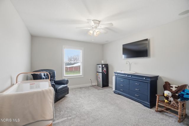 14677 Lake Meadows Drive, Perrysburg, OH 43551