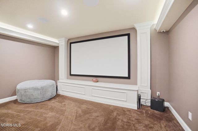 14677 Lake Meadows Drive, Perrysburg, OH 43551