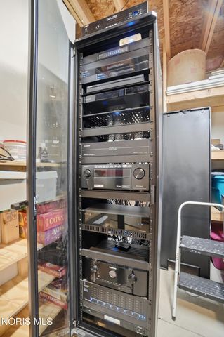 14677 Lake Meadows Drive, Perrysburg, OH 43551