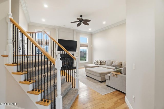 14677 Lake Meadows Drive, Perrysburg, OH 43551