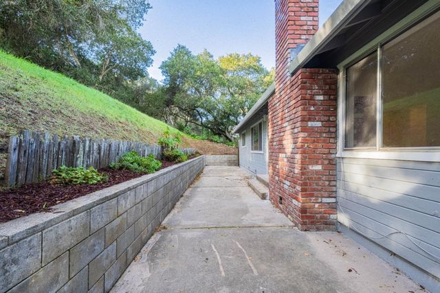 18924 Vierra Canyon Road, Prunedale, CA 93907