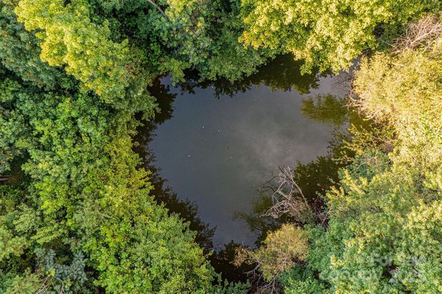 0000 Dry Ponds Road, Granite Falls, NC 28645