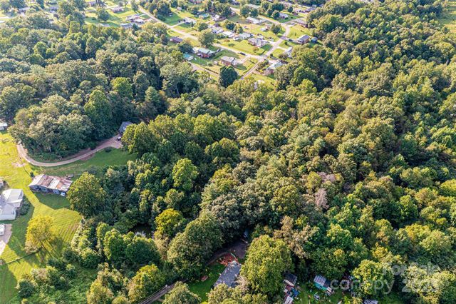 0000 Dry Ponds Road, Granite Falls, NC 28645