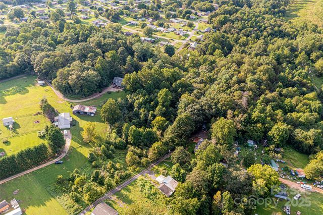 0000 Dry Ponds Road, Granite Falls, NC 28645