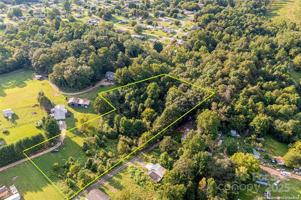 0000 Dry Ponds Road, Granite Falls, NC 28645