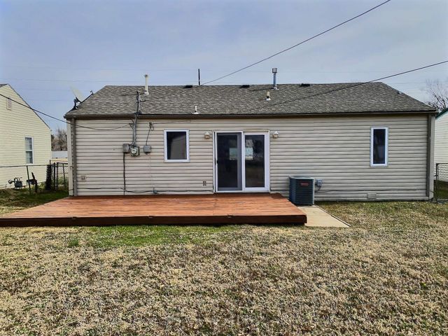 157 S Turkle Ave, Haysville, KS 67060