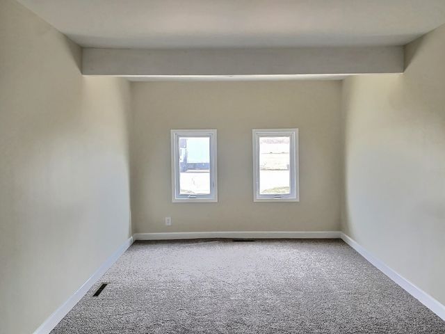 157 S Turkle Ave, Haysville, KS 67060