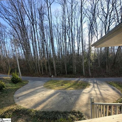 134 Glendale Lane, Easley, SC 29640