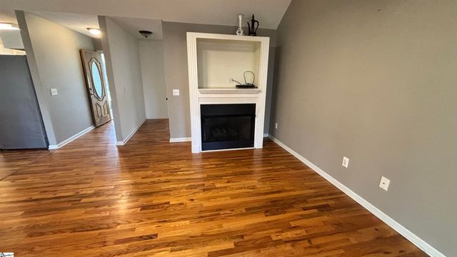 134 Glendale Lane, Easley, SC 29640