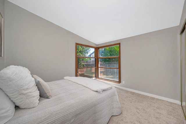 2012 Belcot Rd, Sacramento, CA 95825