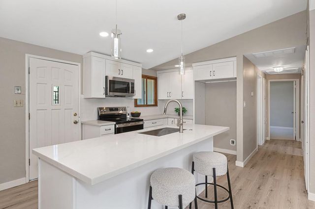 2012 Belcot Rd, Sacramento, CA 95825