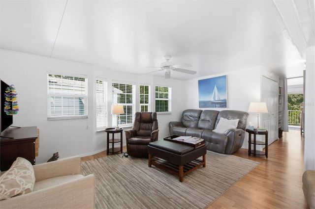 252 CITRUS RIDGE DRIVE, Davenport, FL 33837