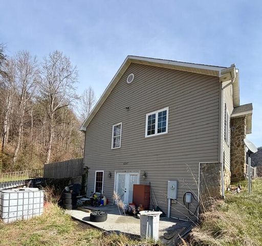 6267 Dillons Mill RD, Callaway, VA 24067
