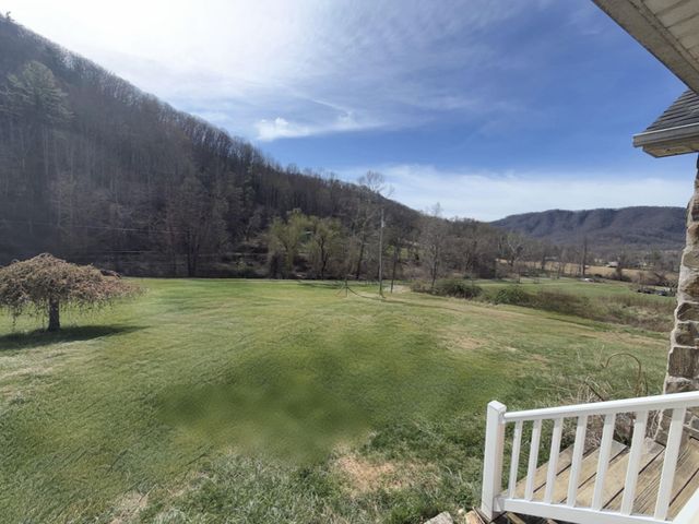 6267 Dillons Mill RD, Callaway, VA 24067