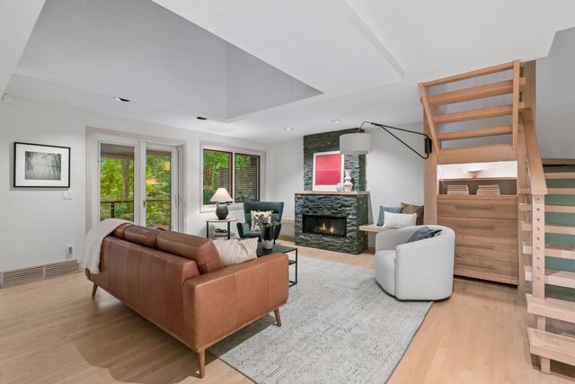 1929 Ewing Avenue S, Minneapolis, MN 55416