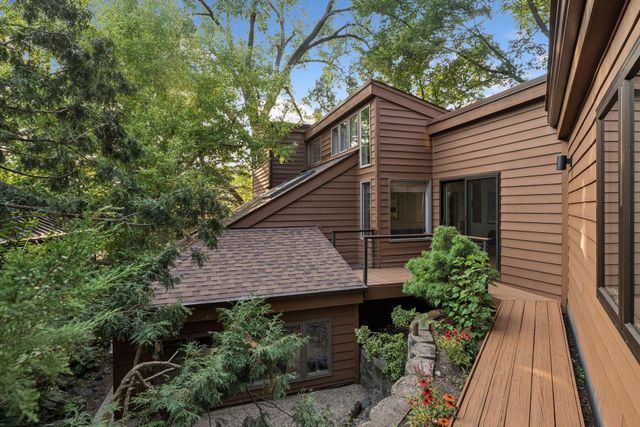 1929 Ewing Avenue S, Minneapolis, MN 55416