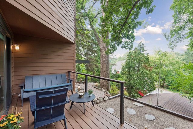 1929 Ewing Avenue S, Minneapolis, MN 55416