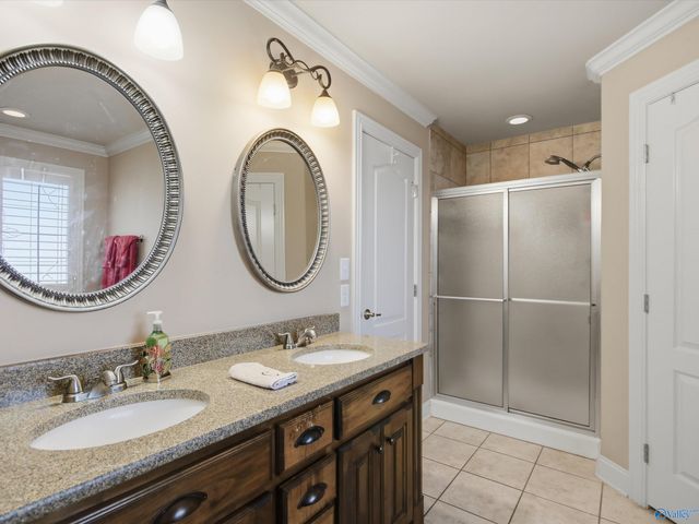 13400 Summerfield Drive, Athens, AL 35613