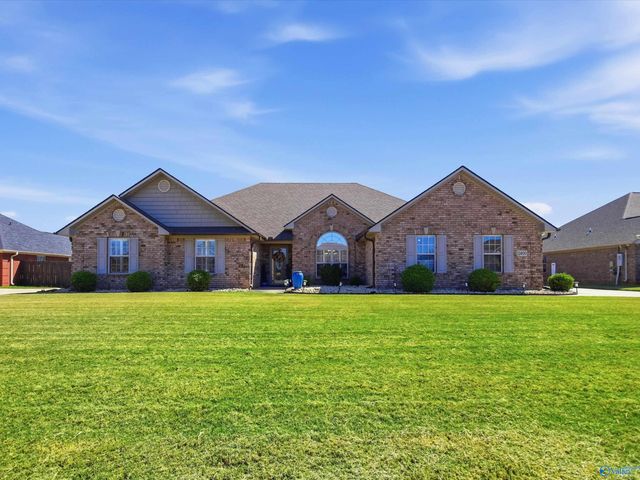 13400 Summerfield Drive, Athens, AL 35613