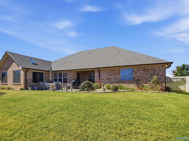 13400 Summerfield Drive, Athens, AL 35613